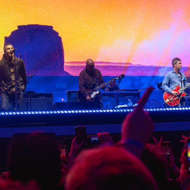 Oasis Add Four Shows After Phenomenal Ballot Demand