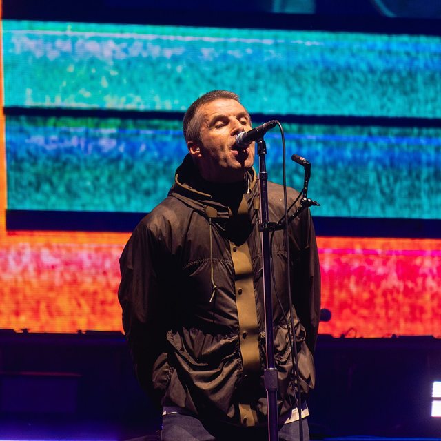 Selling a Spare Oasis Ticket: Why Nobody Can Profit