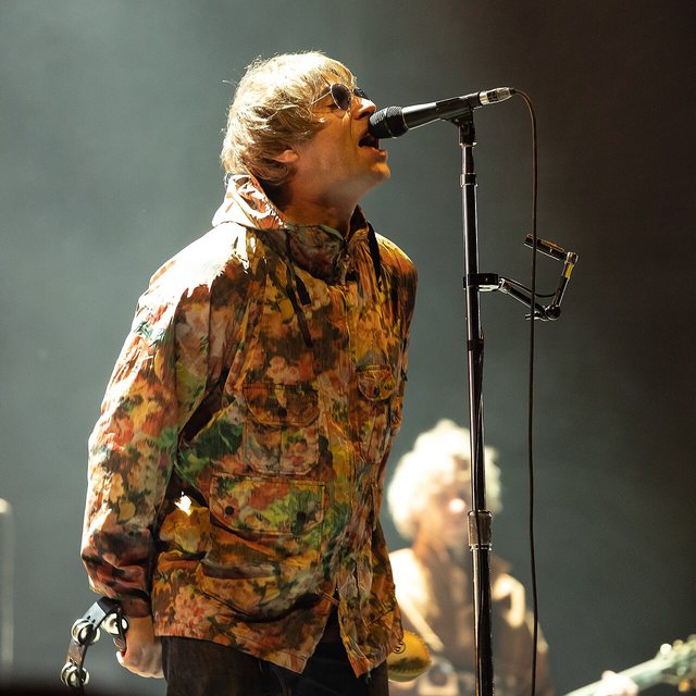 Fans Want the Deep Cuts Back in the Oasis Setlist