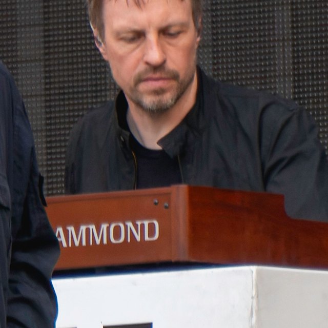 Christian Madden — Keyboards, former Oasis member